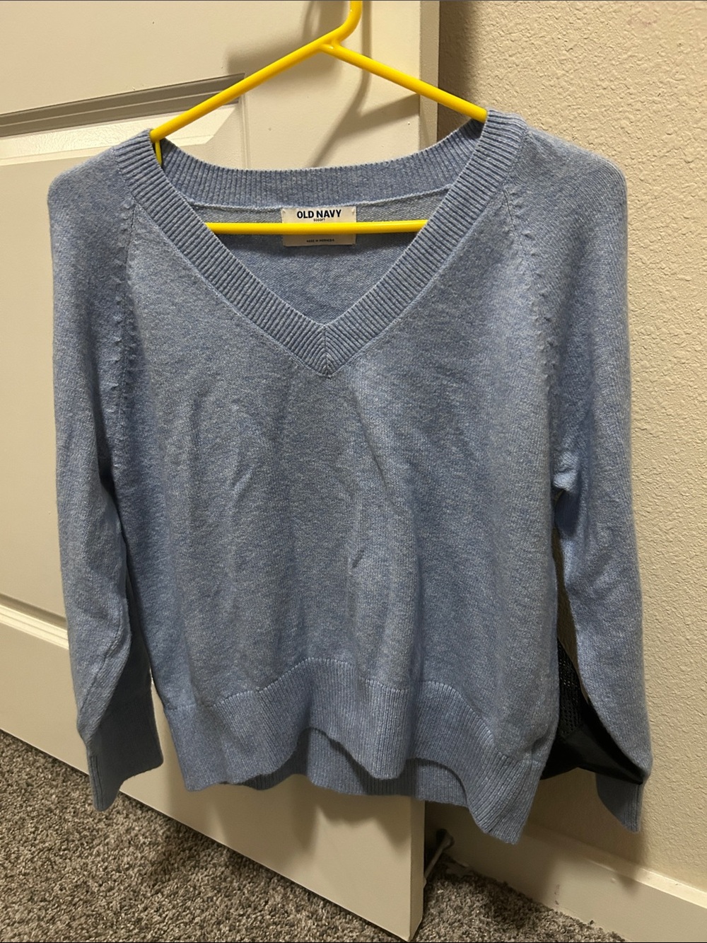 Old Navy Pale Blue V-Neck Pullover Sweater